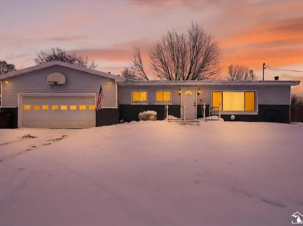 12261 Pope Church Rd, Springport, MI 49284