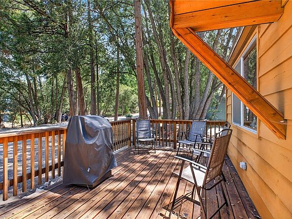 4th image of 25151 Wrightwood Dr