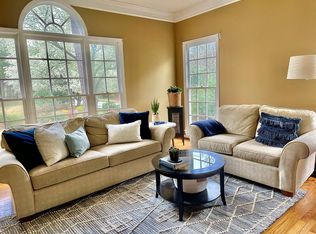 216 Covington Square Dr, Cary, NC 27513