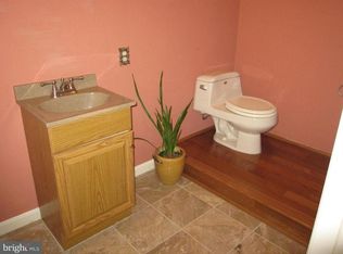 12 Naudain Ct, Wilmington, DE 19808