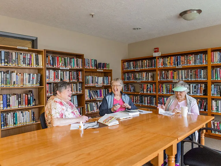 Creekside Village Retirement Residence — Photo 14