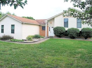 7738 Whitehall Cir E, West Chester, OH