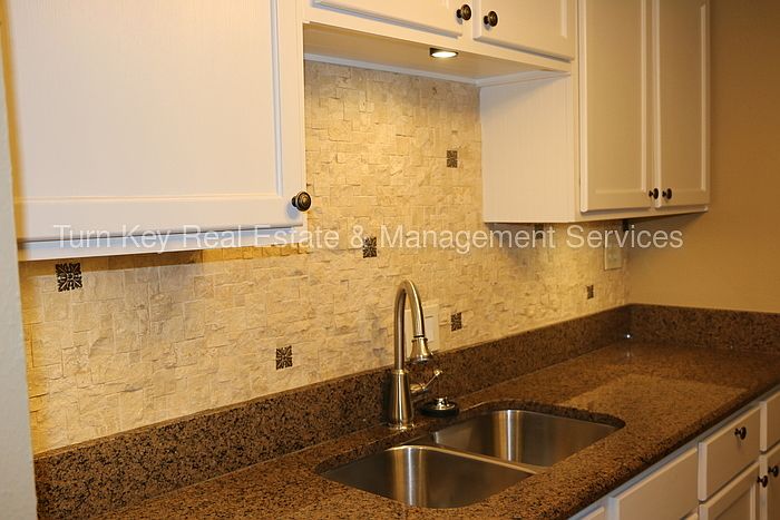 1st image of 729 Panay Way Dr