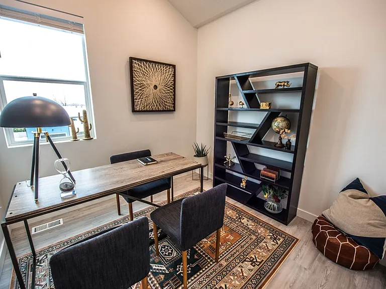 Woods Rose Townhomes — Photo 36