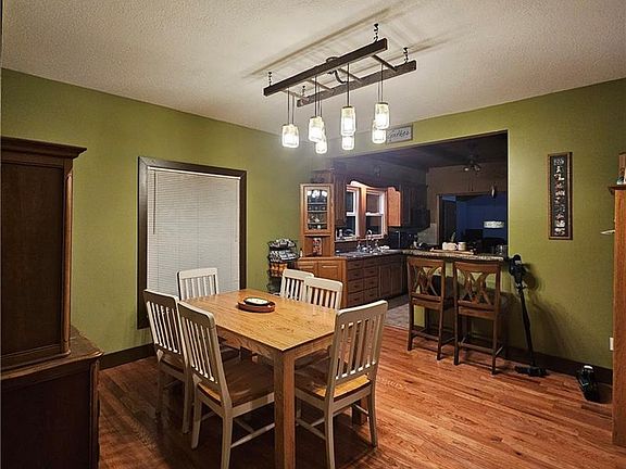 3rd image of 312 Main St