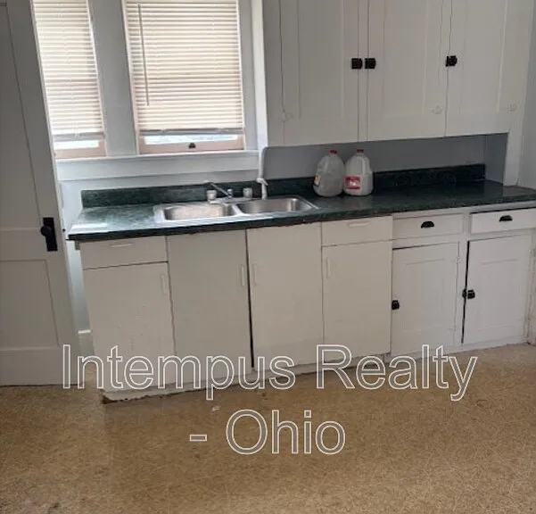437 Nevada Ave NW — Photo 2
