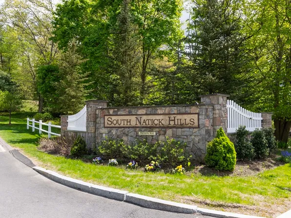 15 Morgan Dr Unit 409, Natick, MA 01760