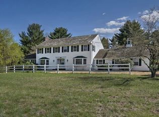 92 Village Rd, New Vernon, NJ 07976