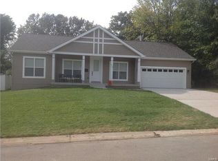 38 W Old Watson Rd, Saint Louis, MO 63119