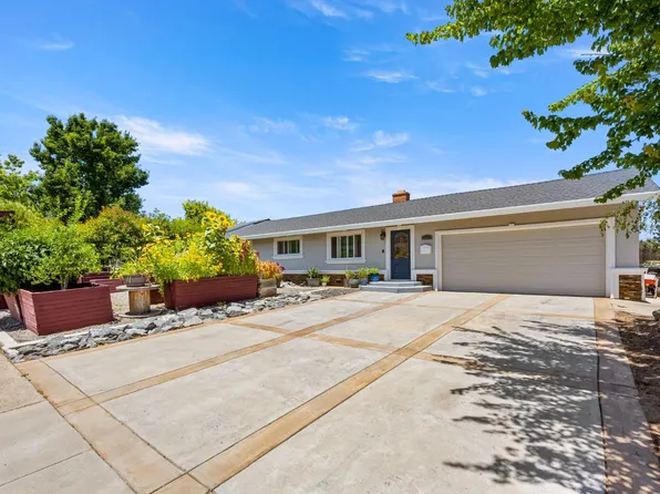 8933 Bedford Ave, Fair Oaks, CA 95628