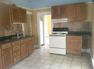 109 S 6th St #3, Hot Springs, SD 57747