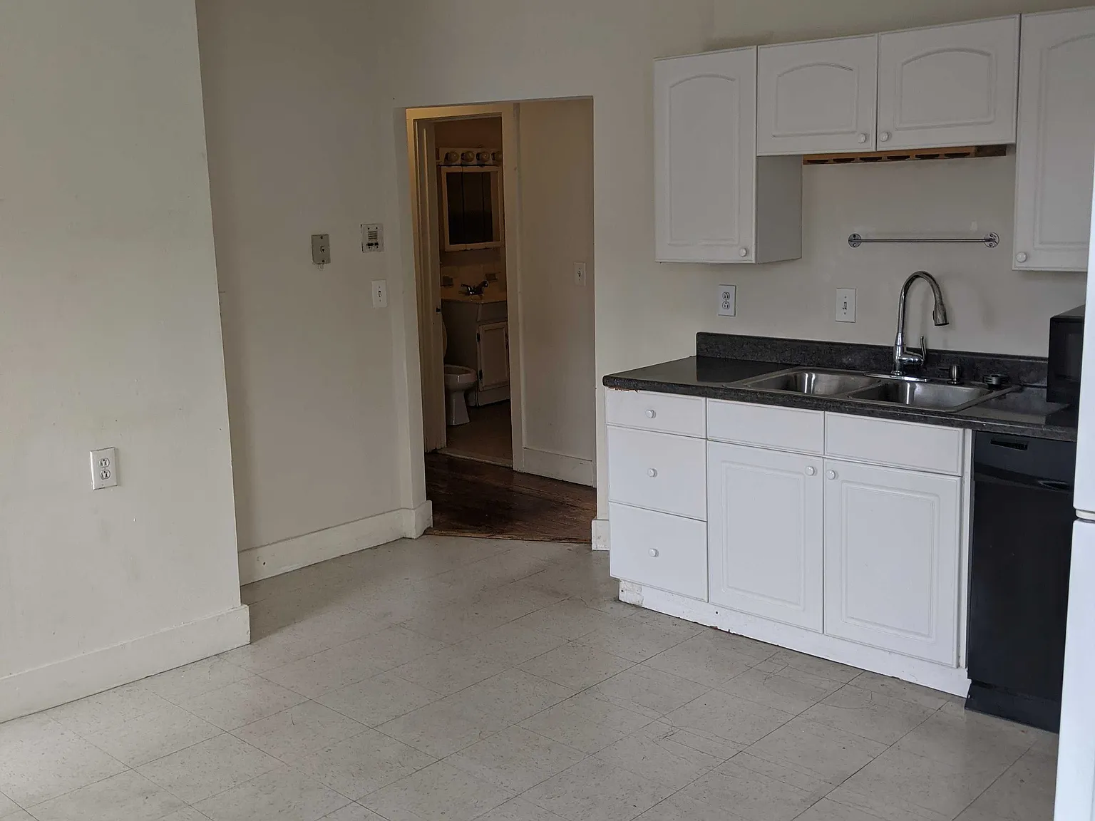 3 bed, $3,150 — Photo 3