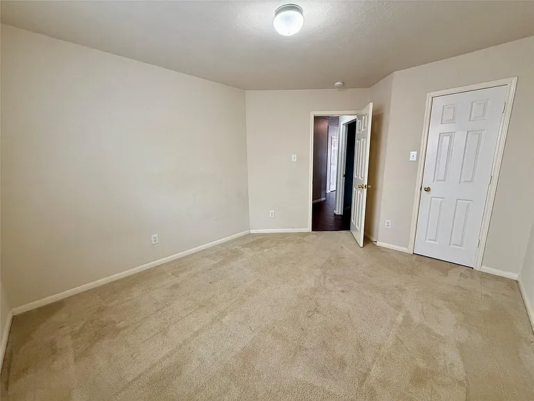 25206 Barmby Dr — Photo 21