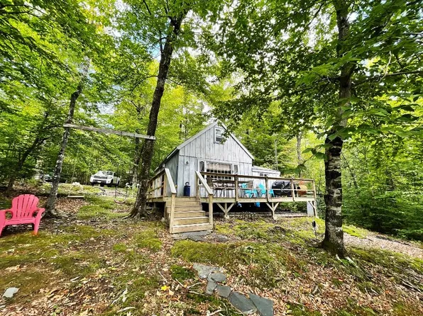 105 Thomas Road, Monson, ME 04464