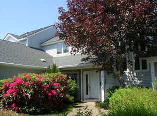 34 Fairway Dr, Plymouth, MA 02360