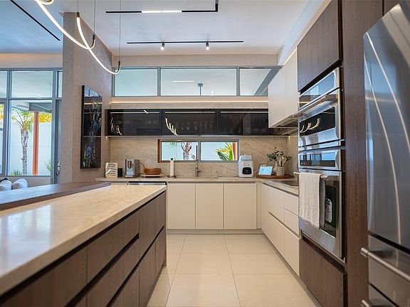 5th image of 120 Urbbelair At Finca Elena | Calle Naranjo #120