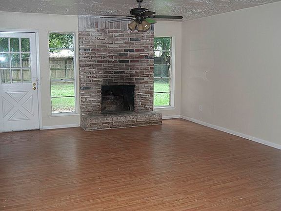 4th image of 9630 Rapid River Ln