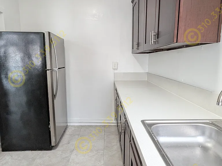 306 S Berendo St #205 — Photo 14