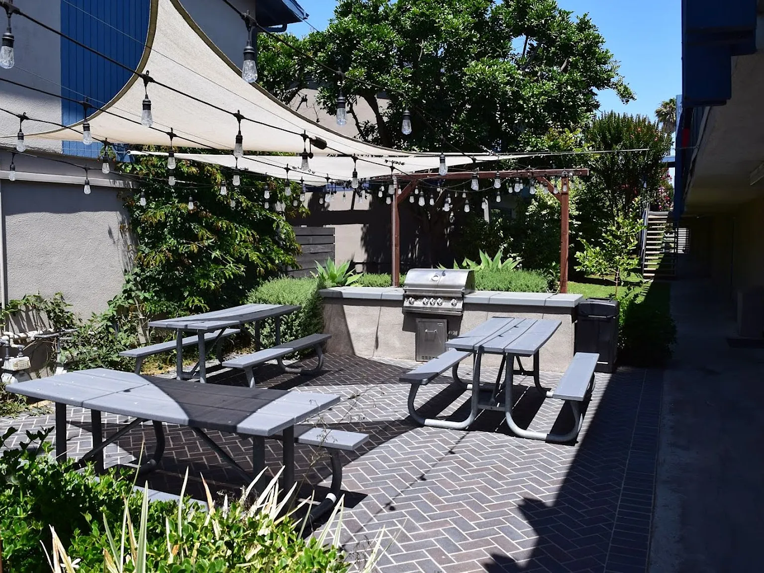 Pacific Villas — Photo 2