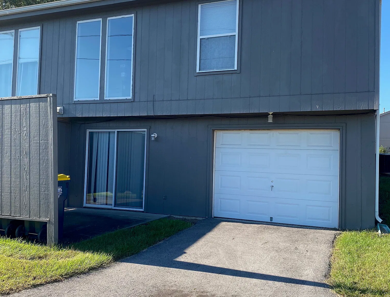 2 bed, 1.5 bath, $1,525 — Photo 4