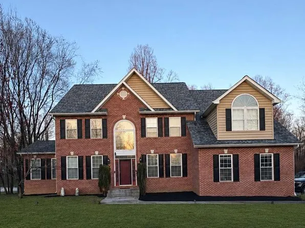 2771 Queensberry Dr, Huntingtown, MD 20639