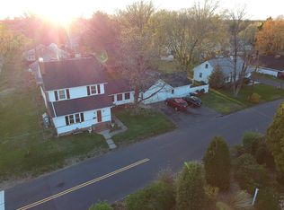 200 Park Ave, Hightstown, NJ 08520