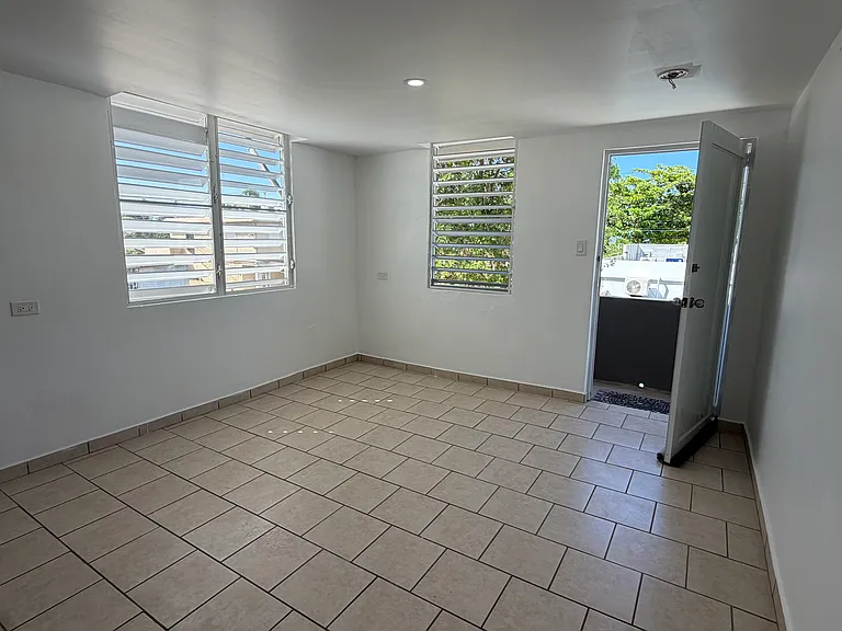 1458 Pso Damisela 7 — Photo 4