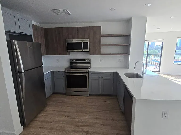 503 Market St #4A — Photo 1