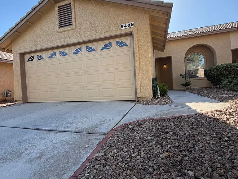 5408 Cove Point Dr — Photo 6