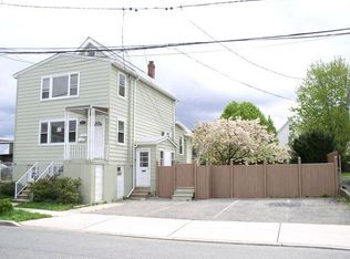 272 Cleveland Ave, Lyndhurst, NJ 07071
