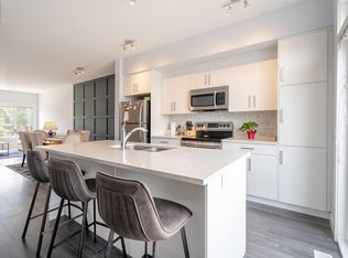 Neptune Townhomes, Edmonton, AB T5E 6W3