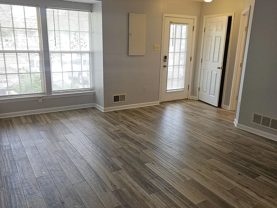 5309 Regal Ct #1