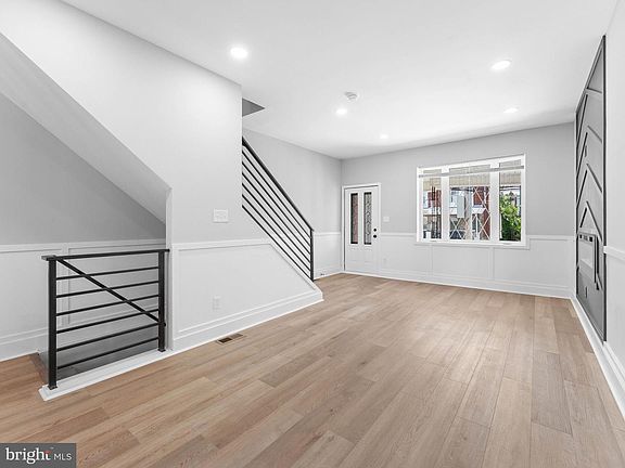 5th image of 5243 N 10th St