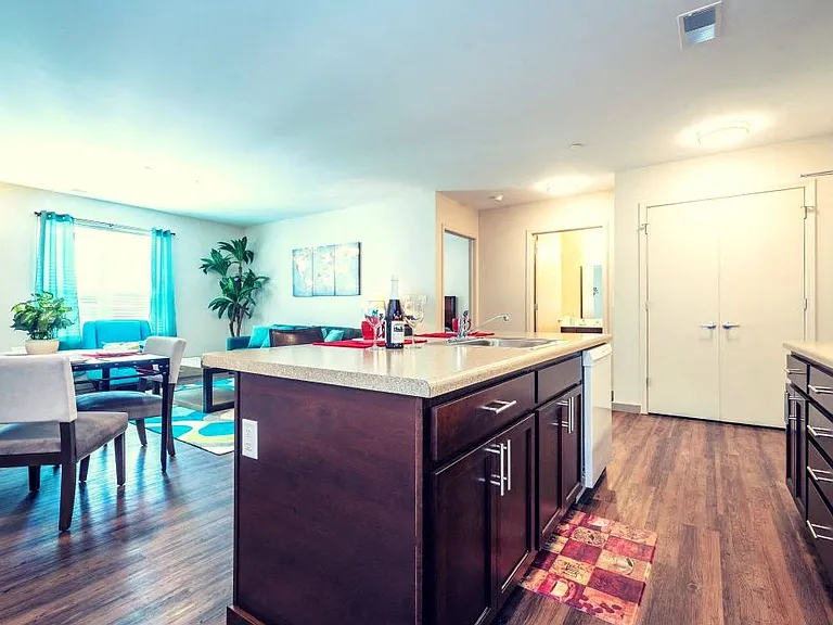 Residences at Avondale Town Center — Photo 13