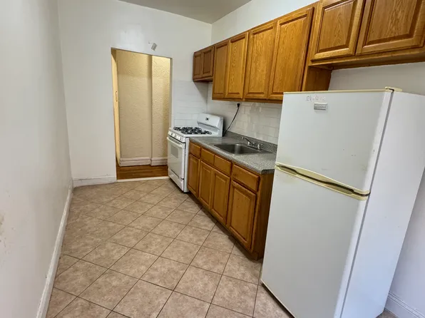 3100 Brighton 3rd Street image 8 of 21