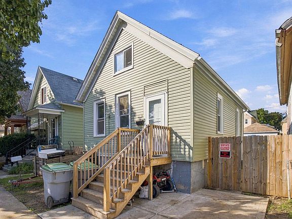 2nd image of 2512 W Rogers STREET