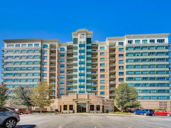 6420 Double Eagle Dr Unit 1014, Woodridge, IL 60517