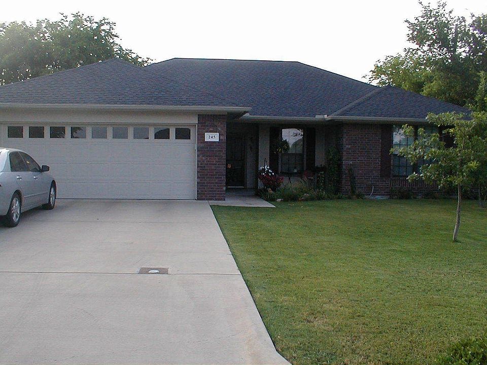 245 Maple Lane