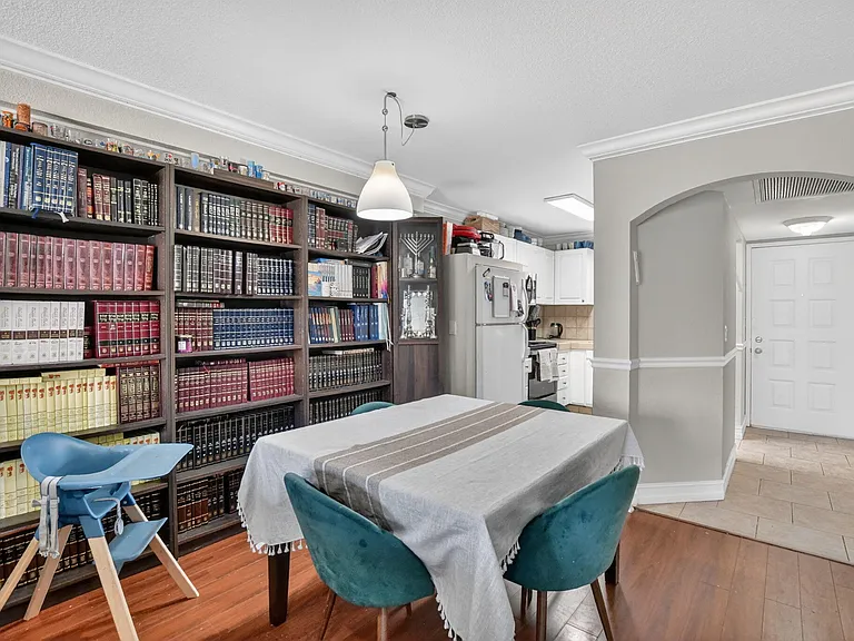 21895 Lake Forest Cir #201 — Photo 9