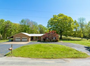 32 Timberlake Rd, Springville, TN 38256