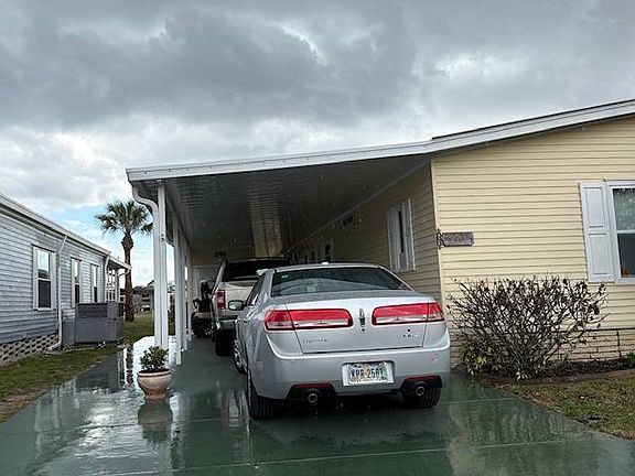 3rd image of 428 E Palmer Cir #38