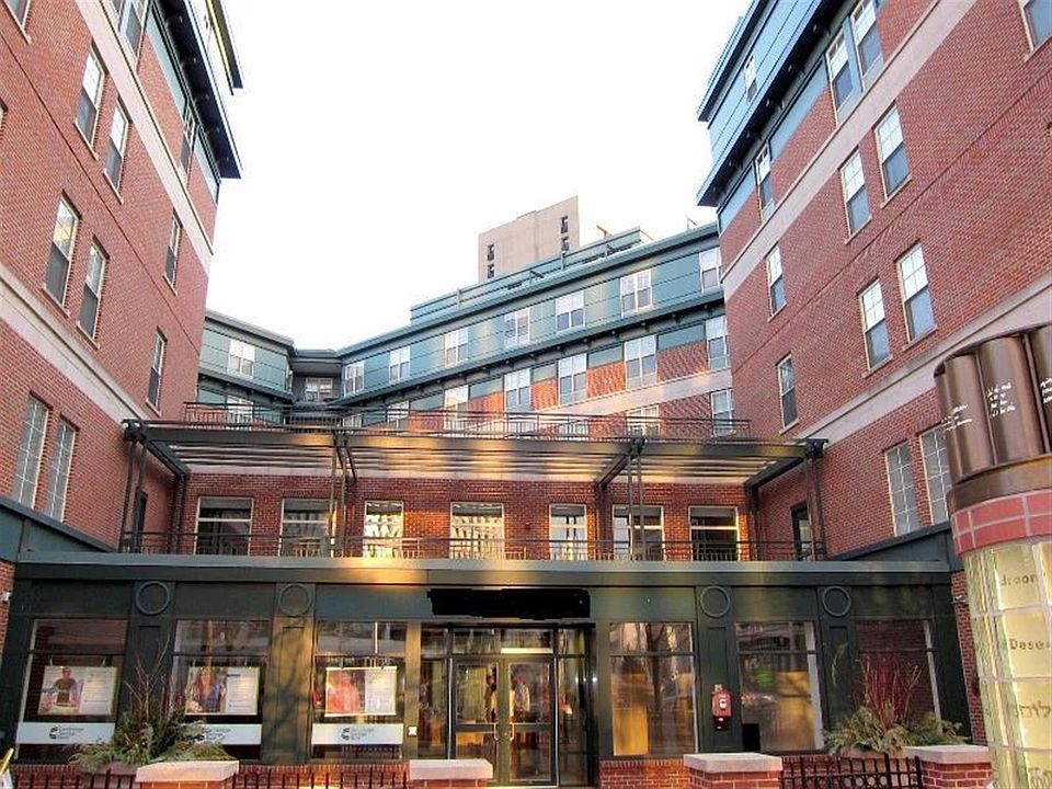 1st image of 636 Massachusetts Ave #203