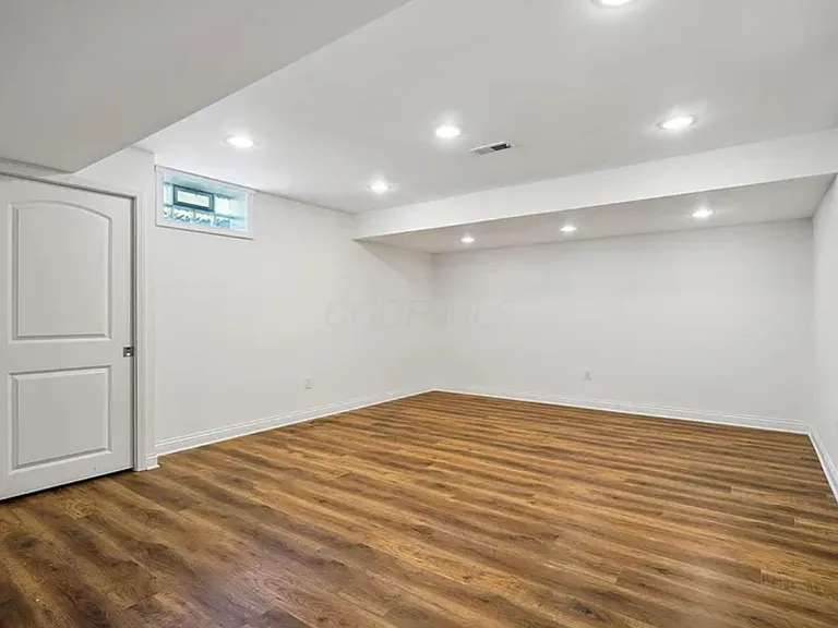 140 Andiron Dr — Photo 20