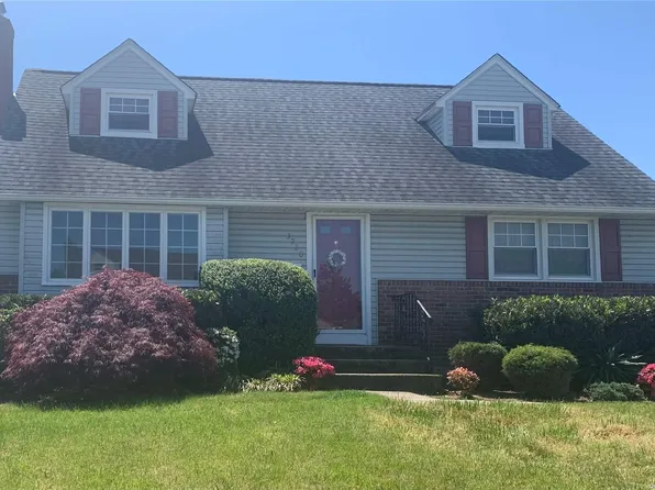 3720 Ferndale Drive, Wantagh, NY 11793