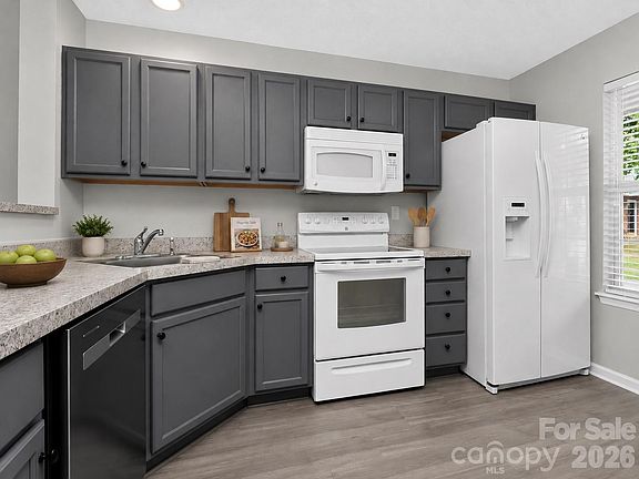 2nd image of 10866 Holly Ridge Blvd