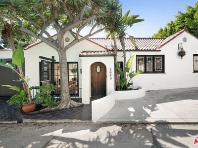 2643 Hollyridge Dr, Los Angeles, CA, 90068