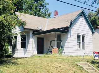 5616 S 9th St, Saint Joseph, MO 64504