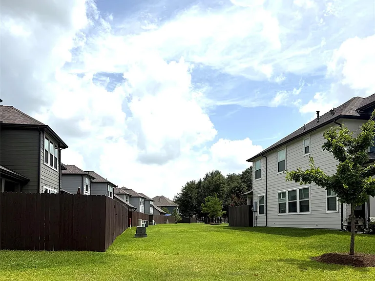 5504 Hyde Park Dr — Photo 26