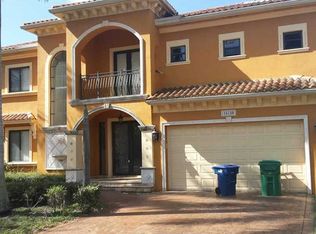 16140 NW 83rd Pl, Miami Lakes, FL 33016