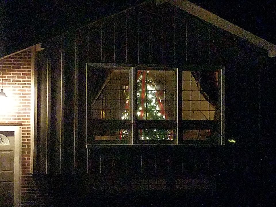 1st image of 707 Wildflower Ln